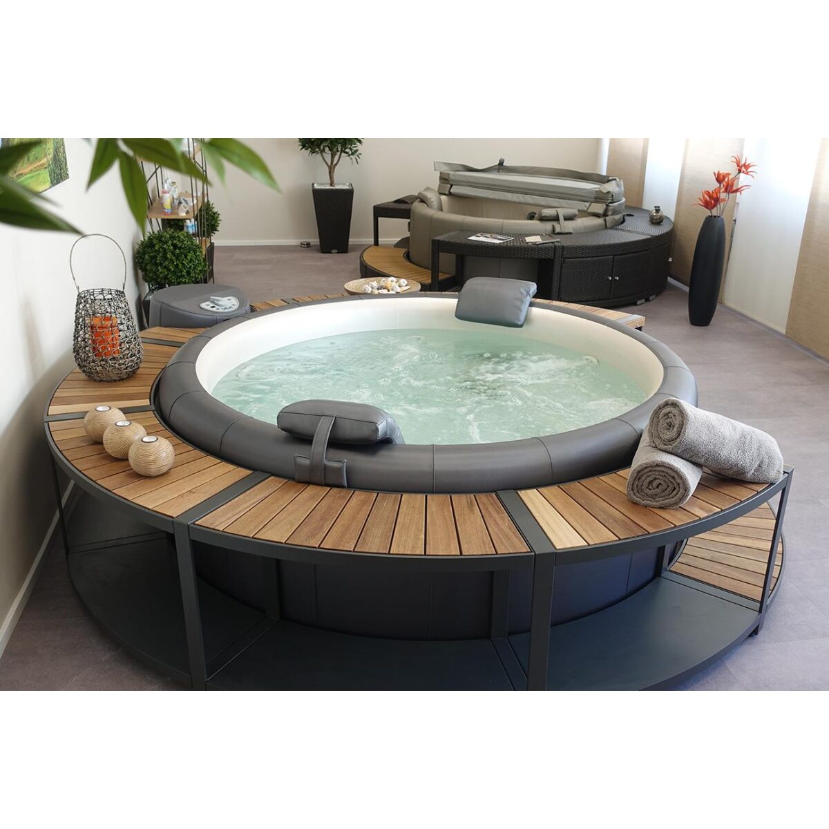 Softub Poseidon X Graphite Pearl